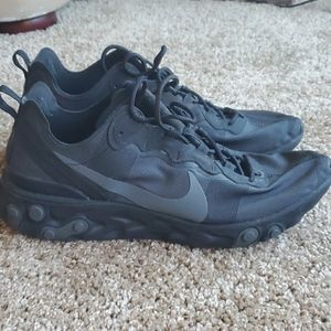 Nike React Element 55